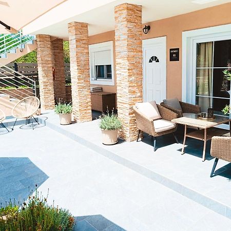 Villa Twins Sukosan With Heated Pool Exteriér fotografie